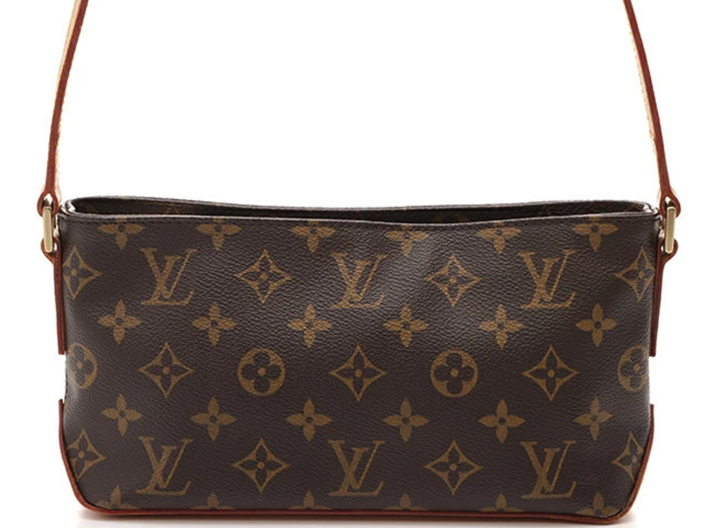 LOUIS VUITTON Shoulder Bag Trotteur Monogram